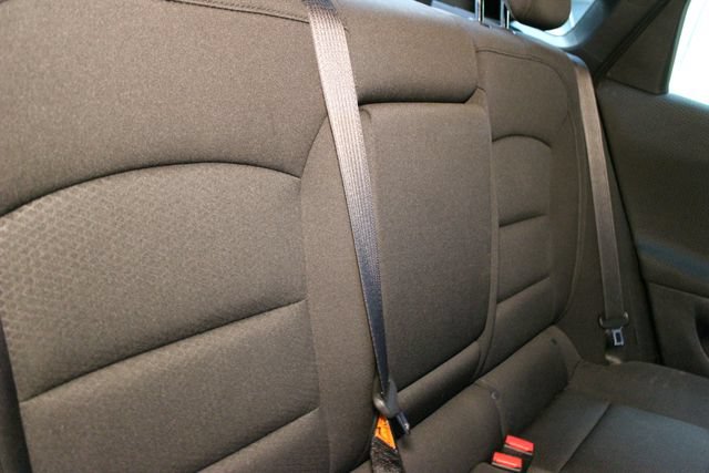 Used 2018 Chevrolet Malibu LS FWD image 14