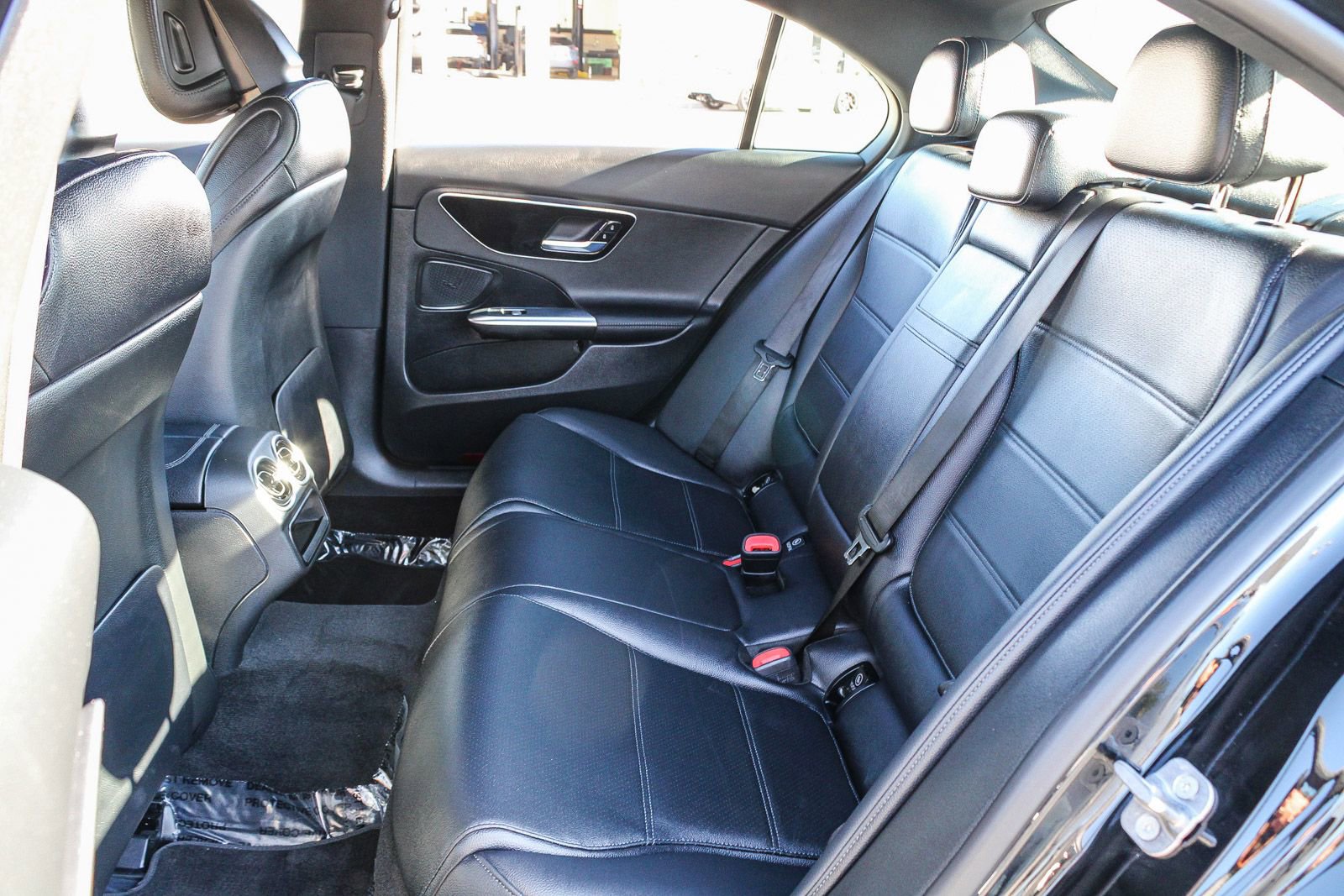 Certified 2025 Mercedes-Benz C 300 4MATIC Sedan image 18