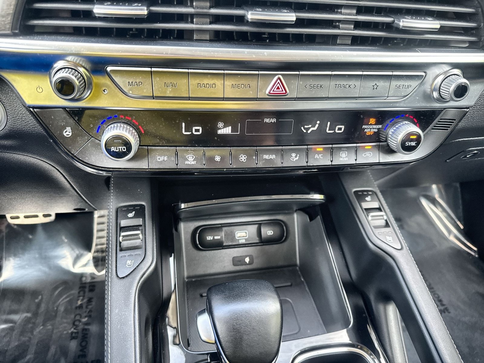Used 2022 Kia Telluride SX w/ SX Prestige Package AWD/4WD image 21