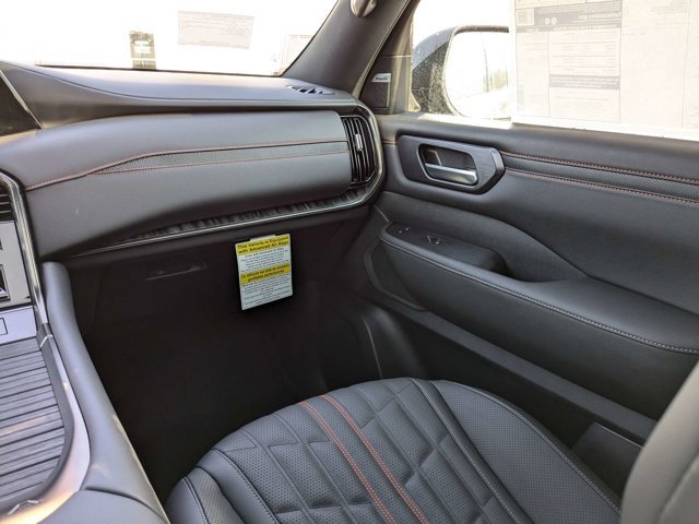 New 2025 Nissan Armada PRO-4X w/ Pro-4X Premium Package image 20