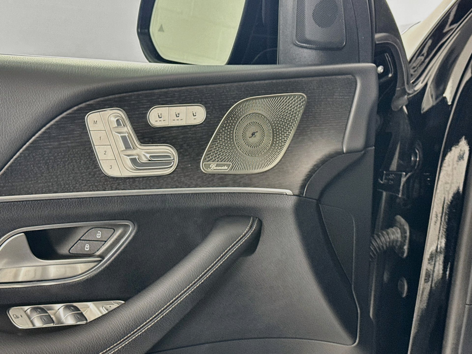 Used 2024 Mercedes-Benz GLE 350 4MATIC image 19
