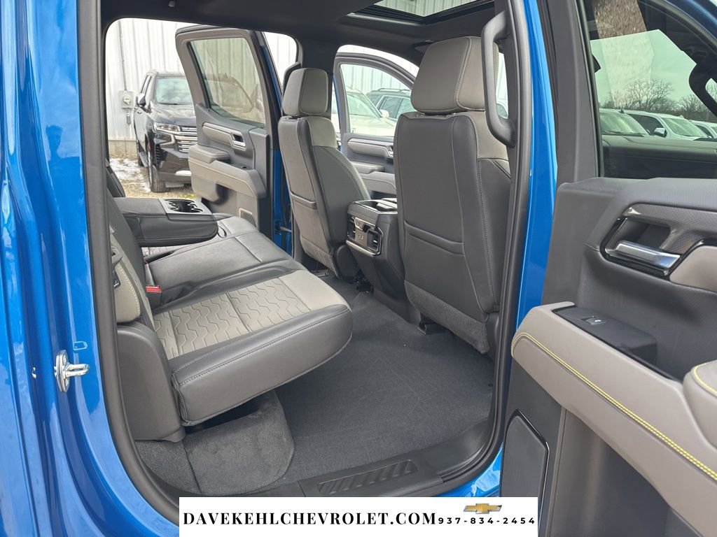 Used 2022 Chevrolet Silverado 1500 ZR2 w/ Technology Package image 24