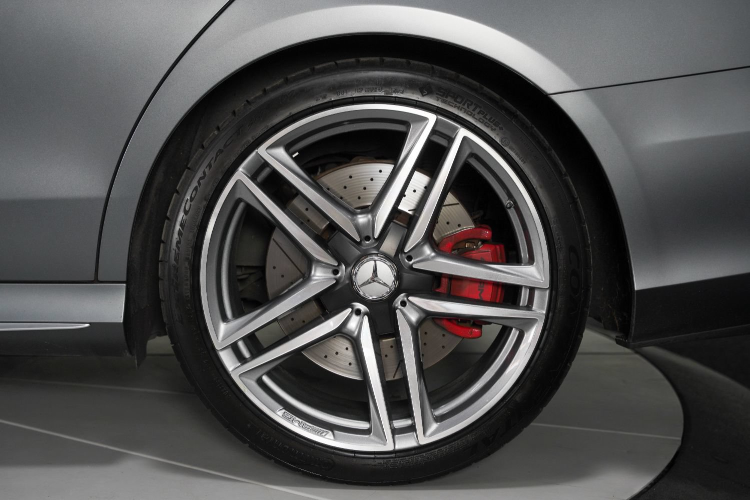 Used 2020 Mercedes-Benz E 63 AMG S image 20
