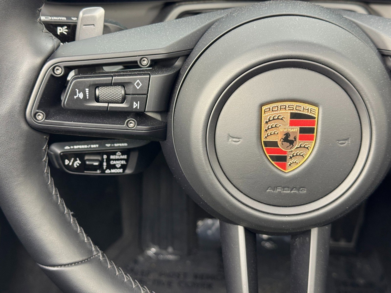 Used 2024 Porsche 911 Targa 4 w/ Premium Package image 20