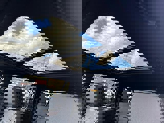 New 2026 GMC Yukon XL Denali w/ Denali Reserve Package image 27