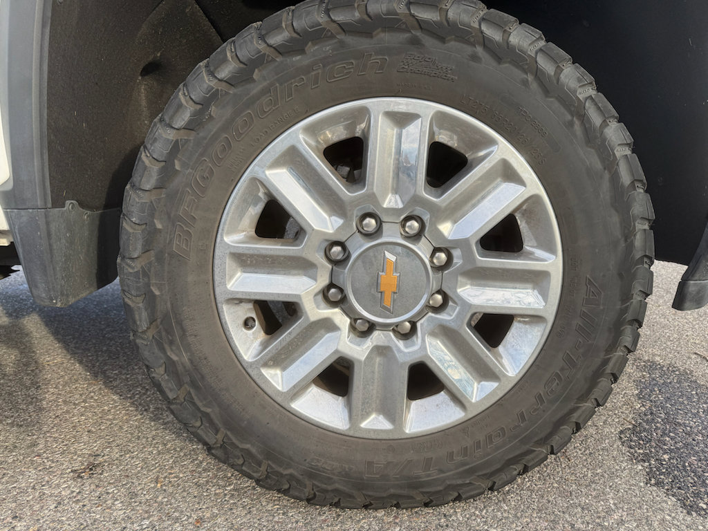 Used 2024 Chevrolet Silverado 3500 High Country w/ High Country Premium Package image 29