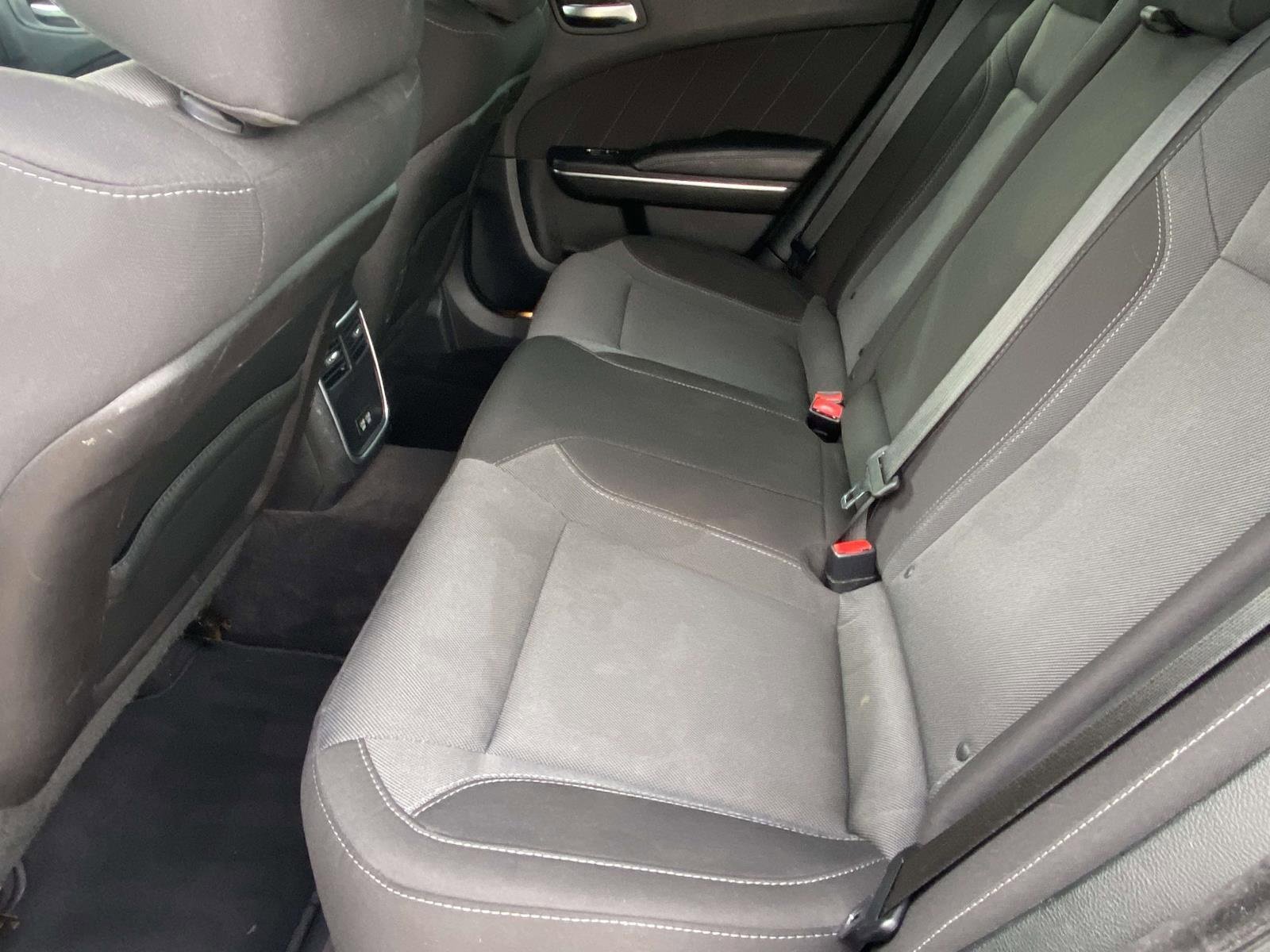 Used 2018 Dodge Charger SXT Plus image 11