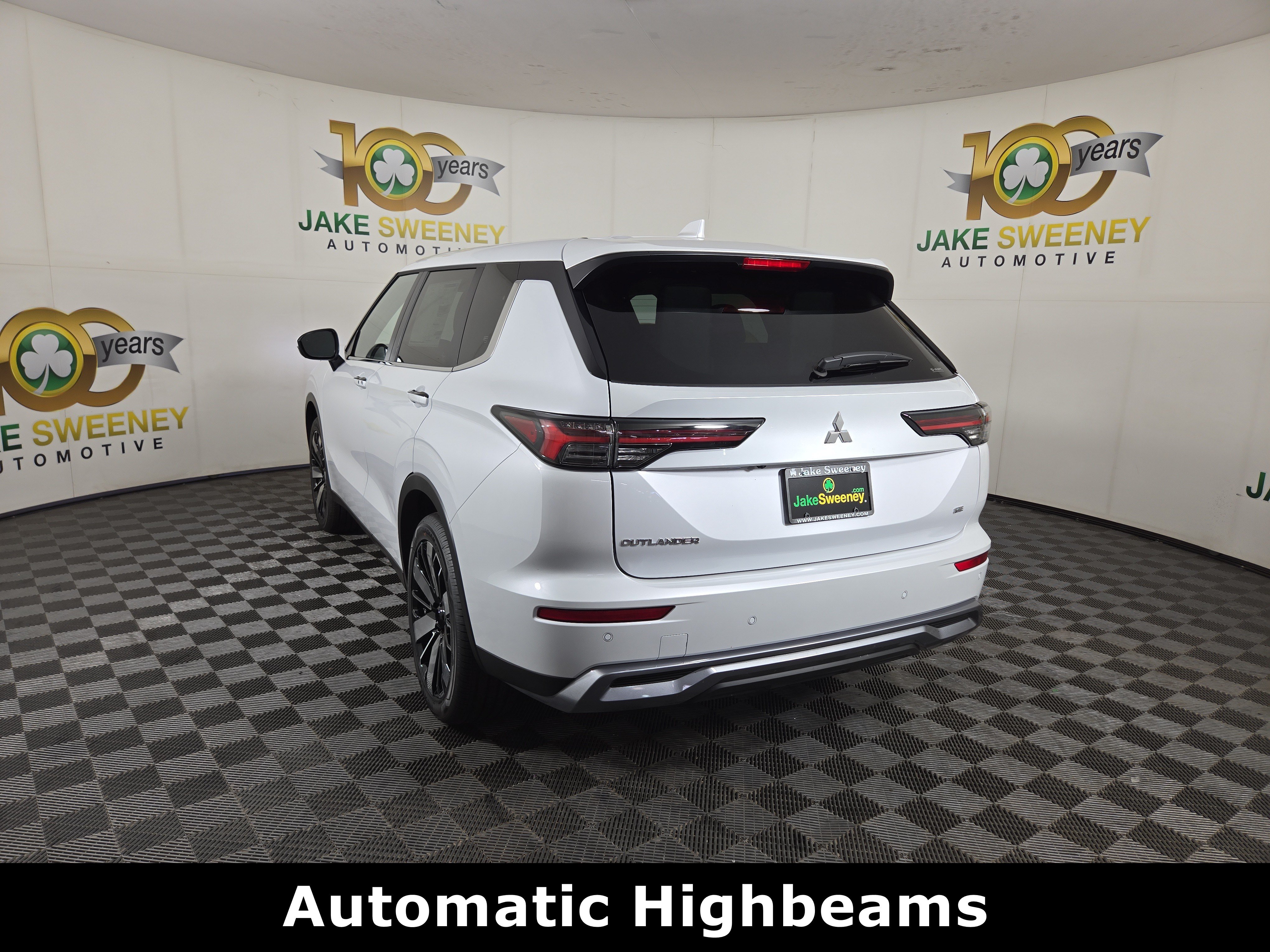 New 2026 Mitsubishi Outlander SE AWD/4WD image 5