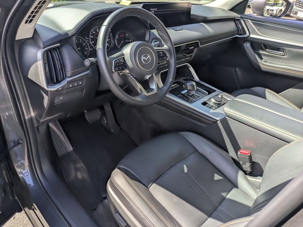Used 2025 MAZDA CX-90 3.3 Turbo w/ Preferred Package image 17