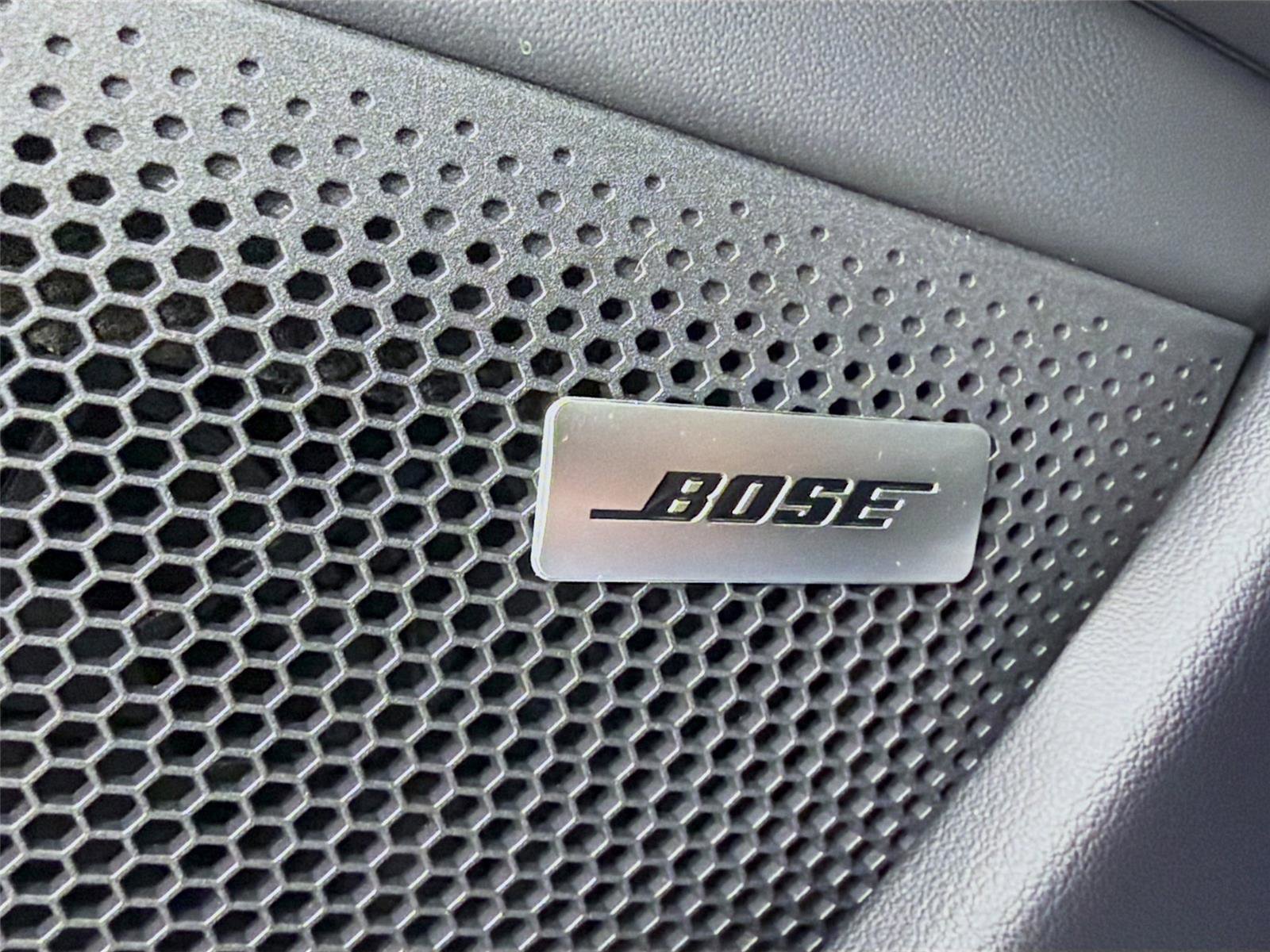 New 2025 Porsche Taycan image 10