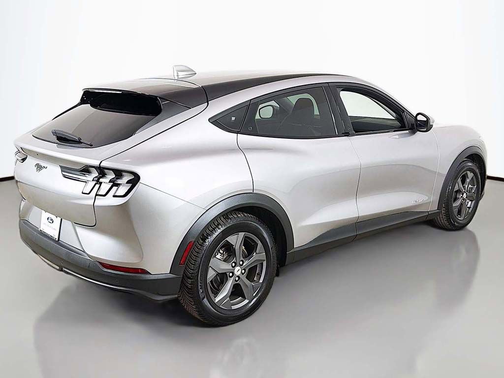 Used 2021 Ford Mustang Mach-E Select image 10