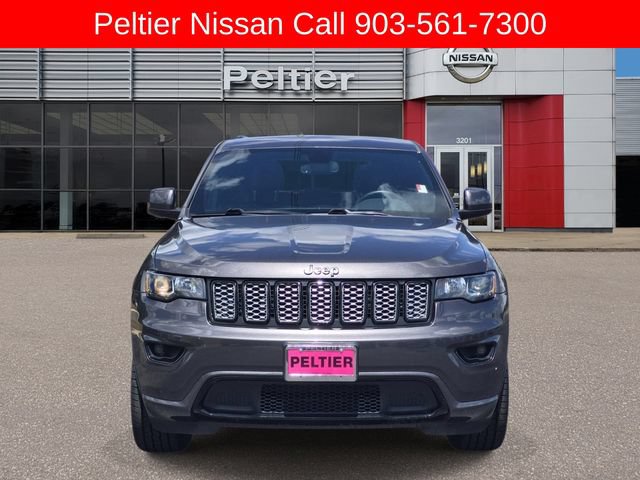 Used 2020 Jeep Grand Cherokee Altitude RWD image 2