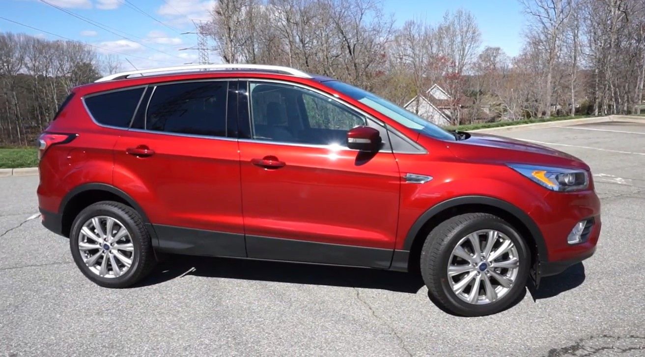 Used 2017 Ford Escape Titanium w/ Equipment Group 301A image 2