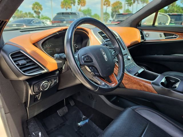 Used 2016 Lincoln MKX Black Label w/ Technology Package FWD image 13