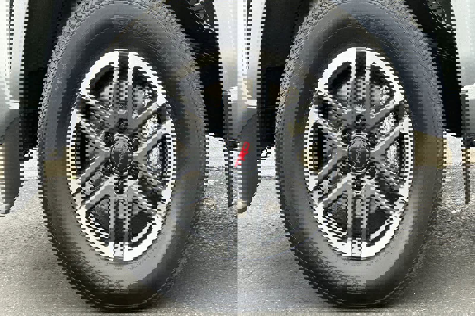 Used 2024 Toyota Tacoma TRD Sport image 25