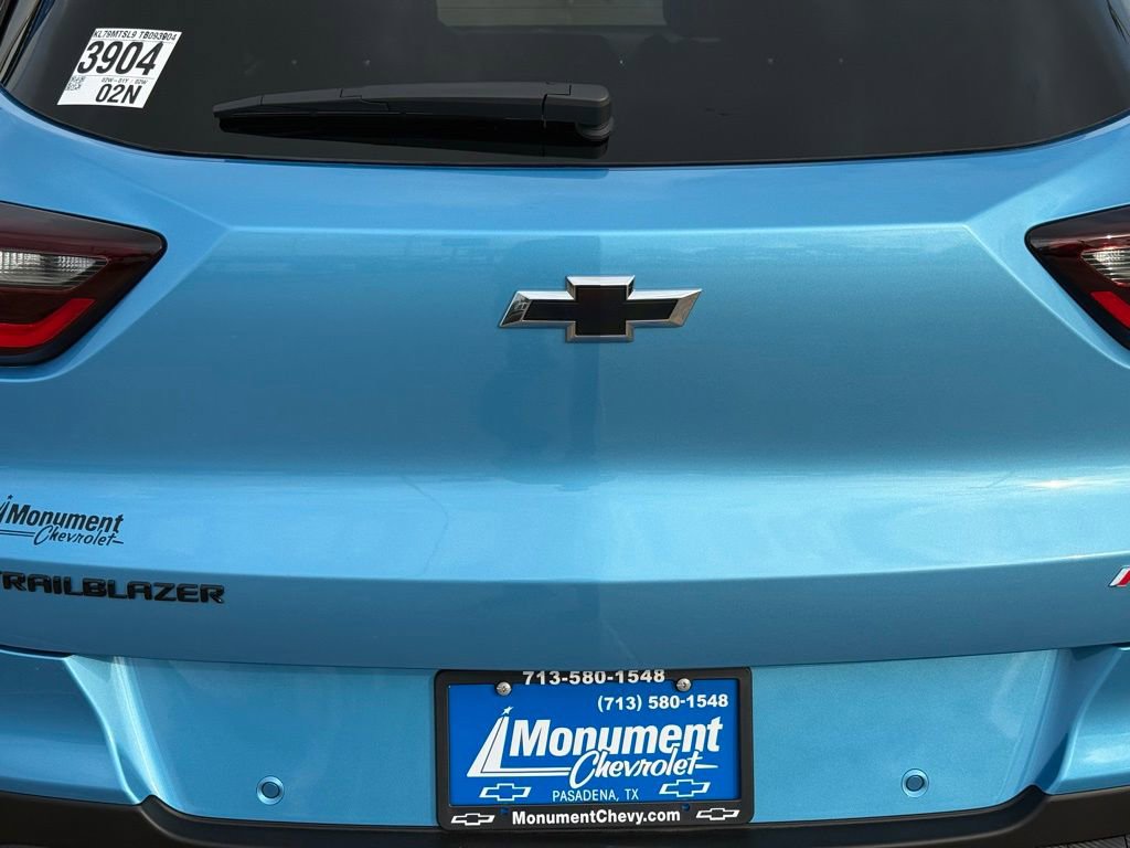 New 2026 Chevrolet TrailBlazer RS w/ Convenience Package FWD image 13