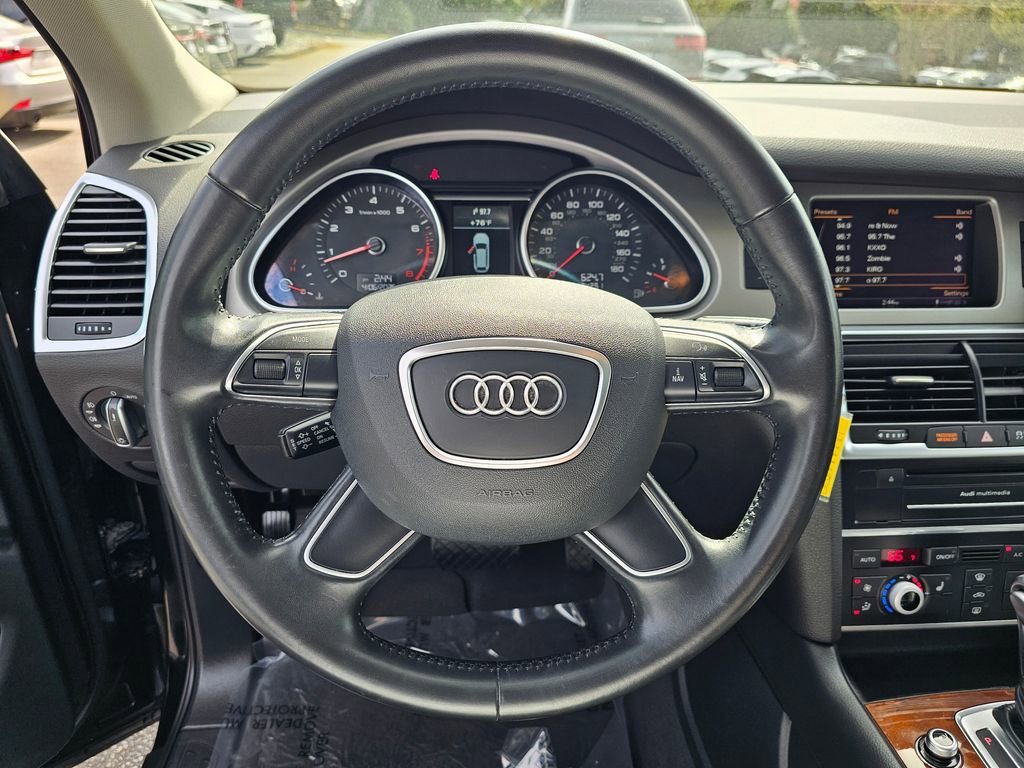 Used 2015 Audi Q7 3.0T Premium Plus image 11