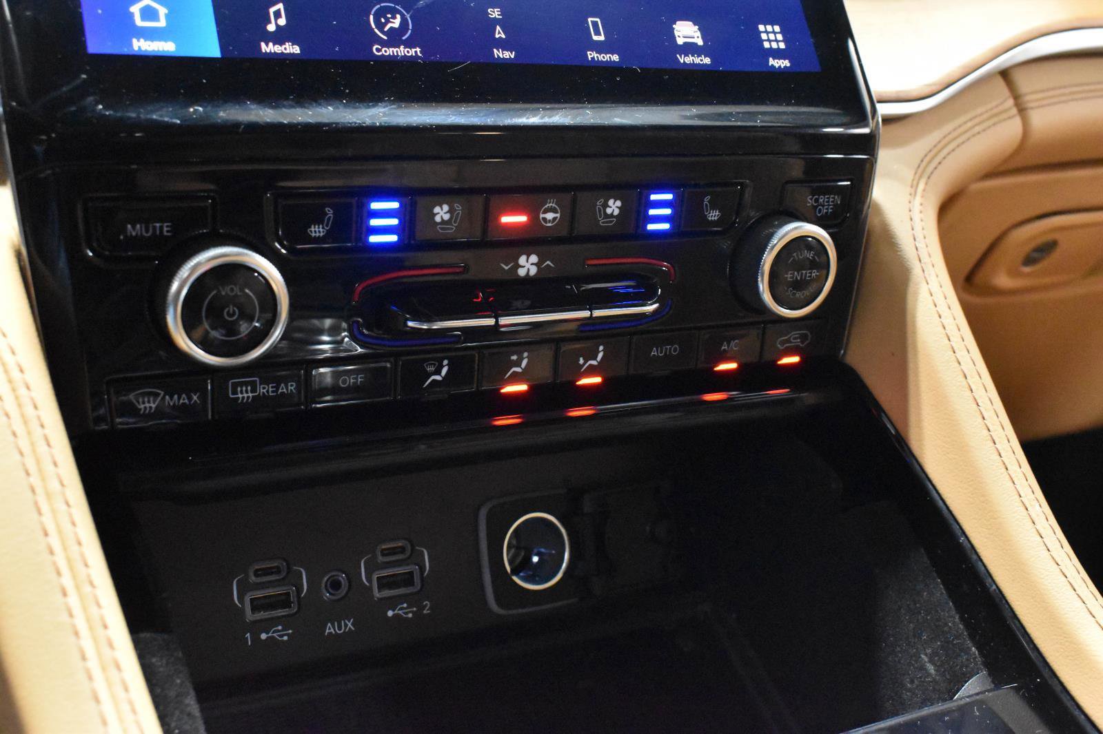 Used 2021 Jeep Grand Cherokee L Summit AWD/4WD image 23