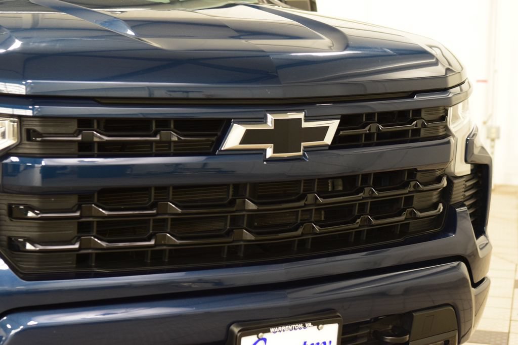 Used 2022 Chevrolet Silverado 1500 RST AWD/4WD image 11