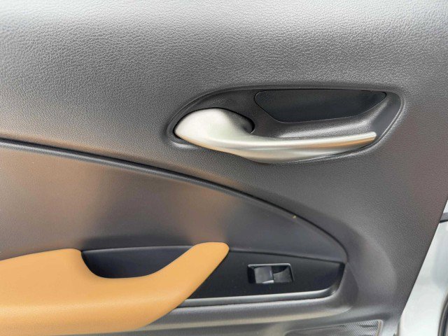 Used 2023 Lexus UX 250h FWD w/ Premium Package image 31