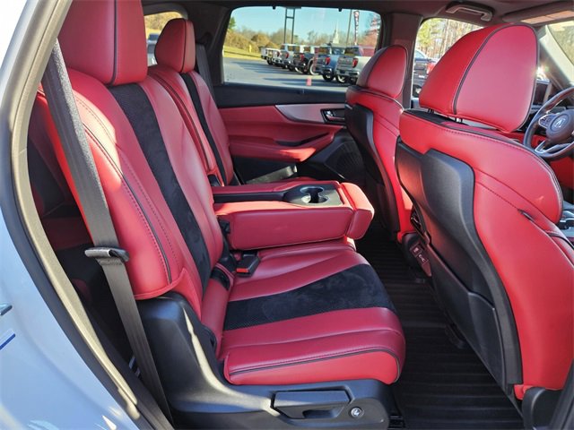 Used 2023 Acura MDX A-Spec image 15