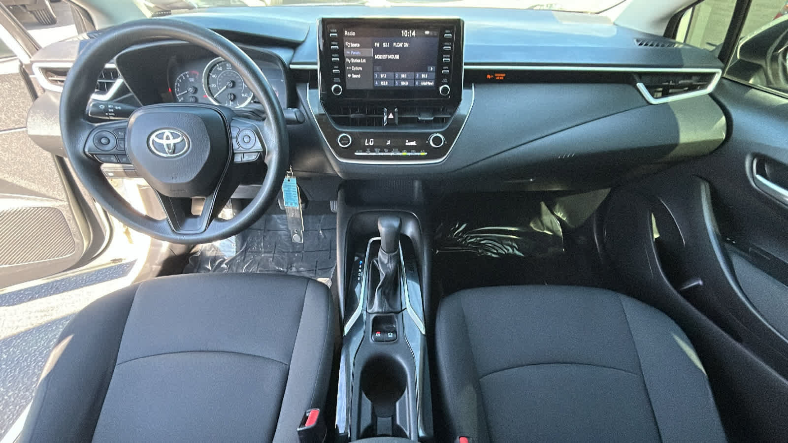 Used 2020 Toyota Corolla LE FWD image 26