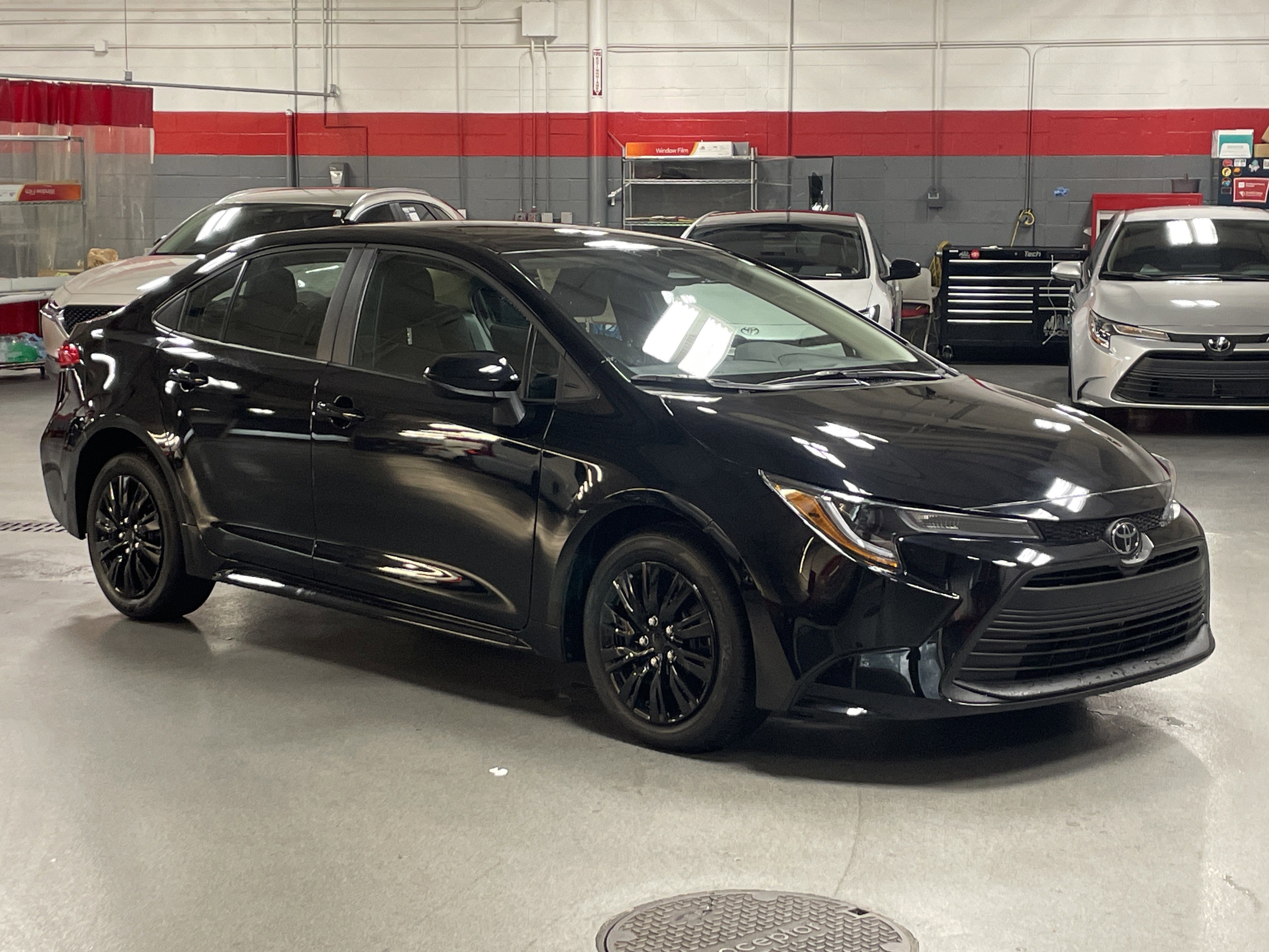 Used 2025 Toyota Corolla LE video 2