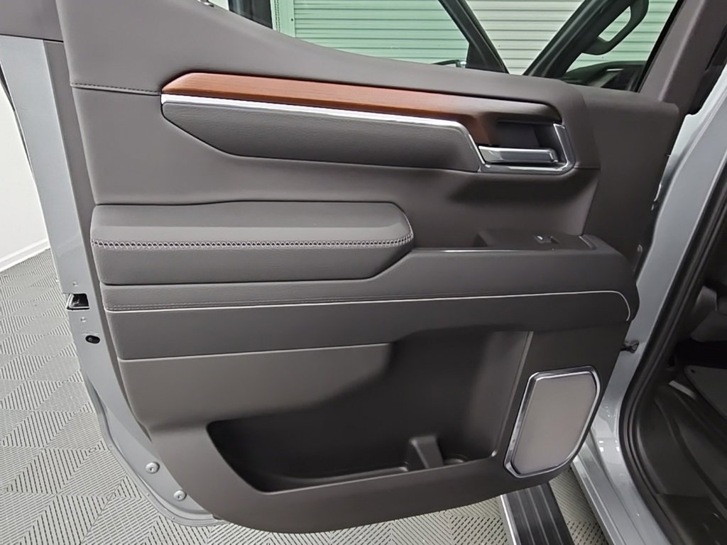 New 2025 GMC Sierra 1500 Denali w/ Denali Reserve Package image 35