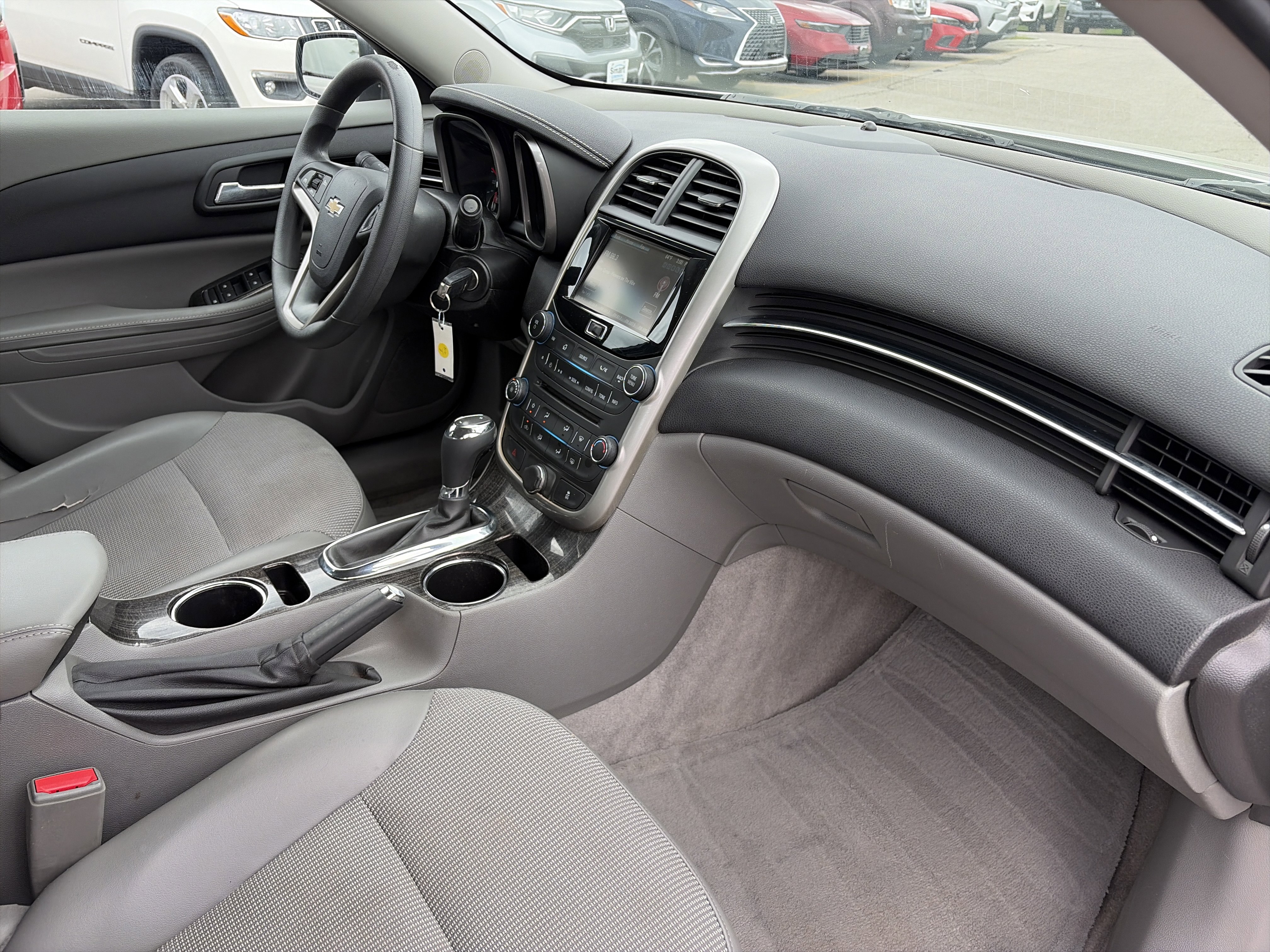 Used 2016 Chevrolet Malibu LT w/ Power Convenience Package FWD image 14