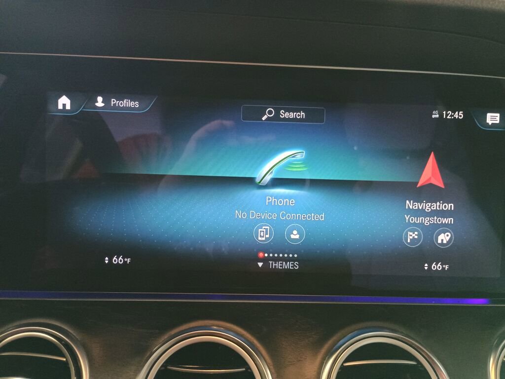 Used 2023 Mercedes-Benz E 350 4MATIC Sedan image 11