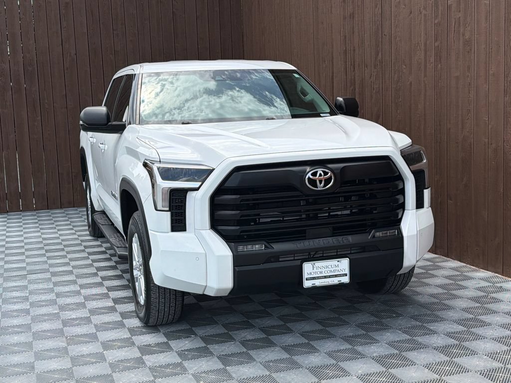 Used 2023 Toyota Tundra SR5 w/ SR5 Premium Package AWD/4WD image 12