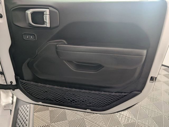 Used 2023 Jeep Gladiator Sport image 31