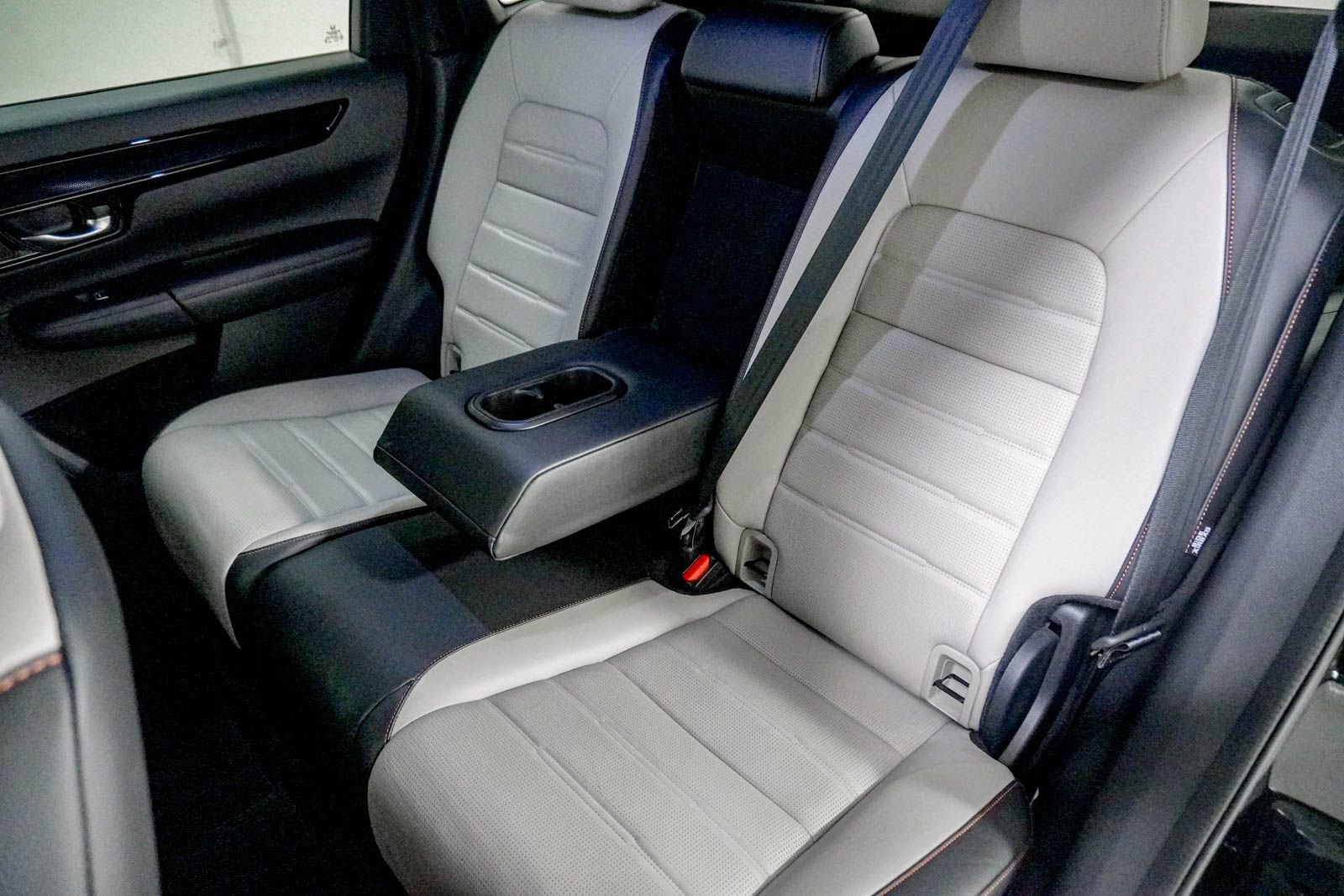 Used 2023 Honda CR-V Sport Touring image 36