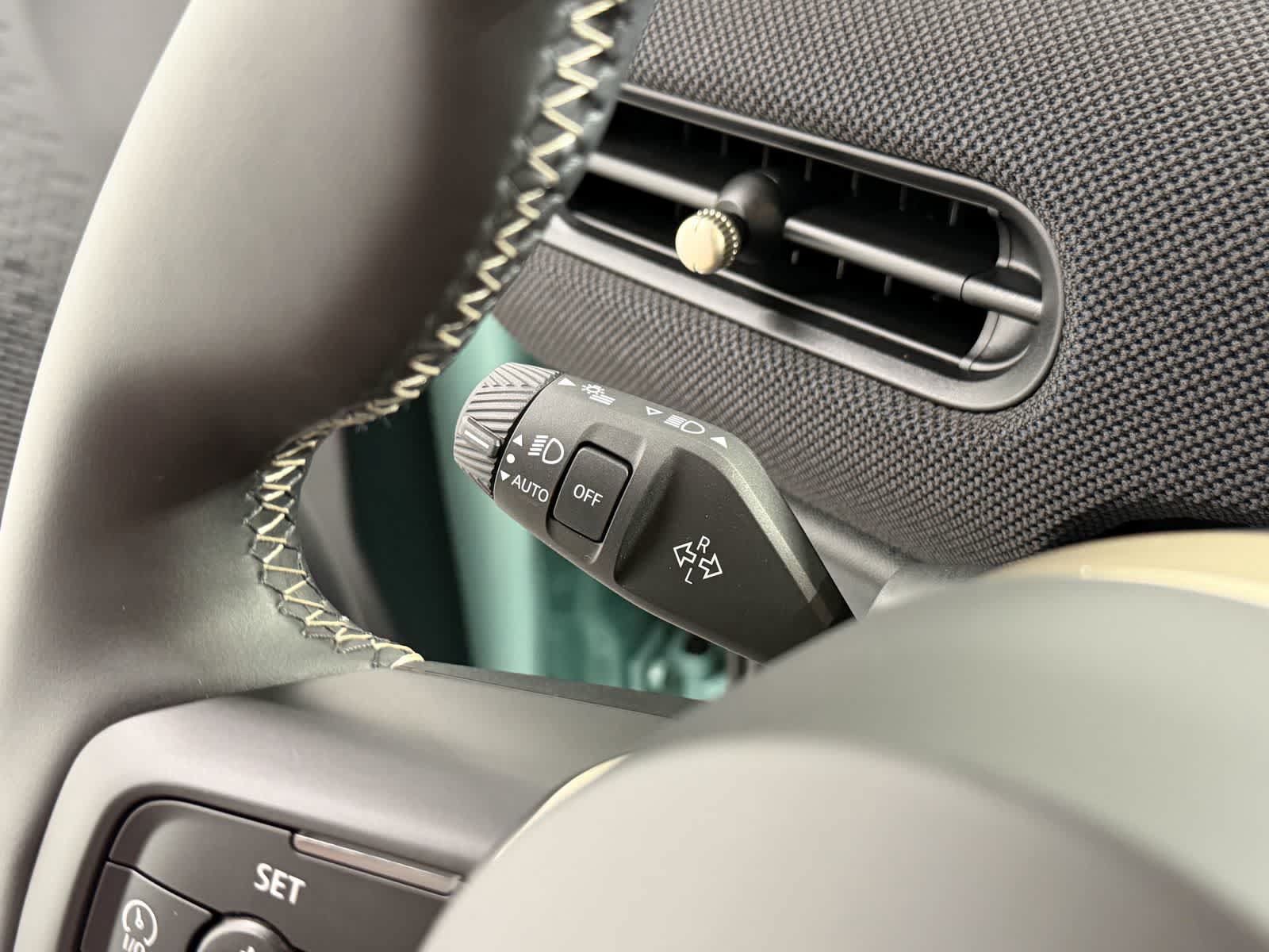 Certified 2025 MINI Cooper S FWD image 15