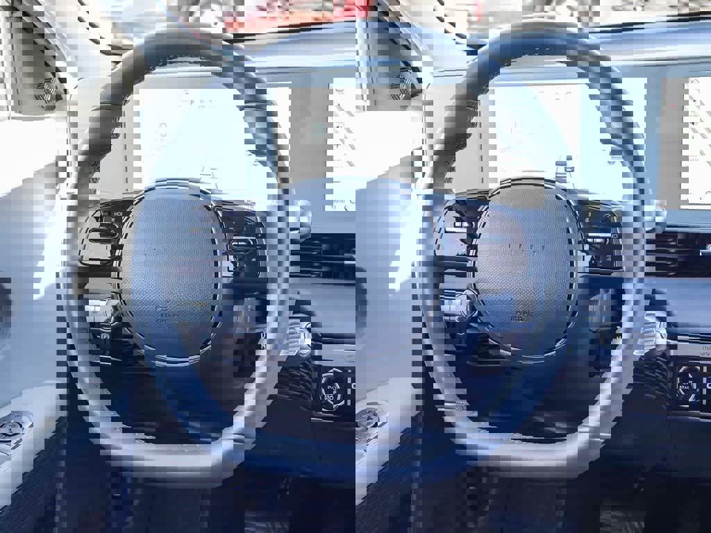 Used 2024 Hyundai Ioniq 5 SE image 14