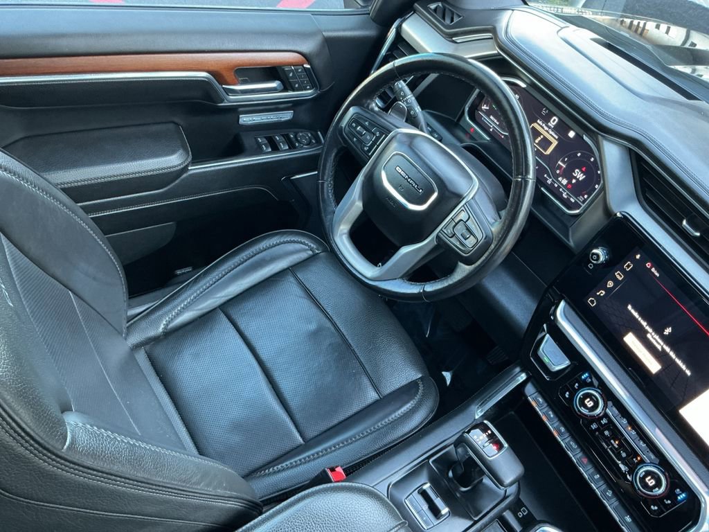 Used 2022 GMC Sierra 1500 Denali w/ Denali Reserve Package image 25