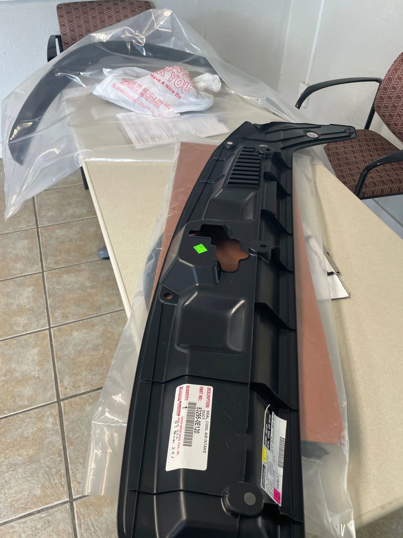 Used 2020 Nissan NV 2500 SV w/ Back Door Glass Package image 7