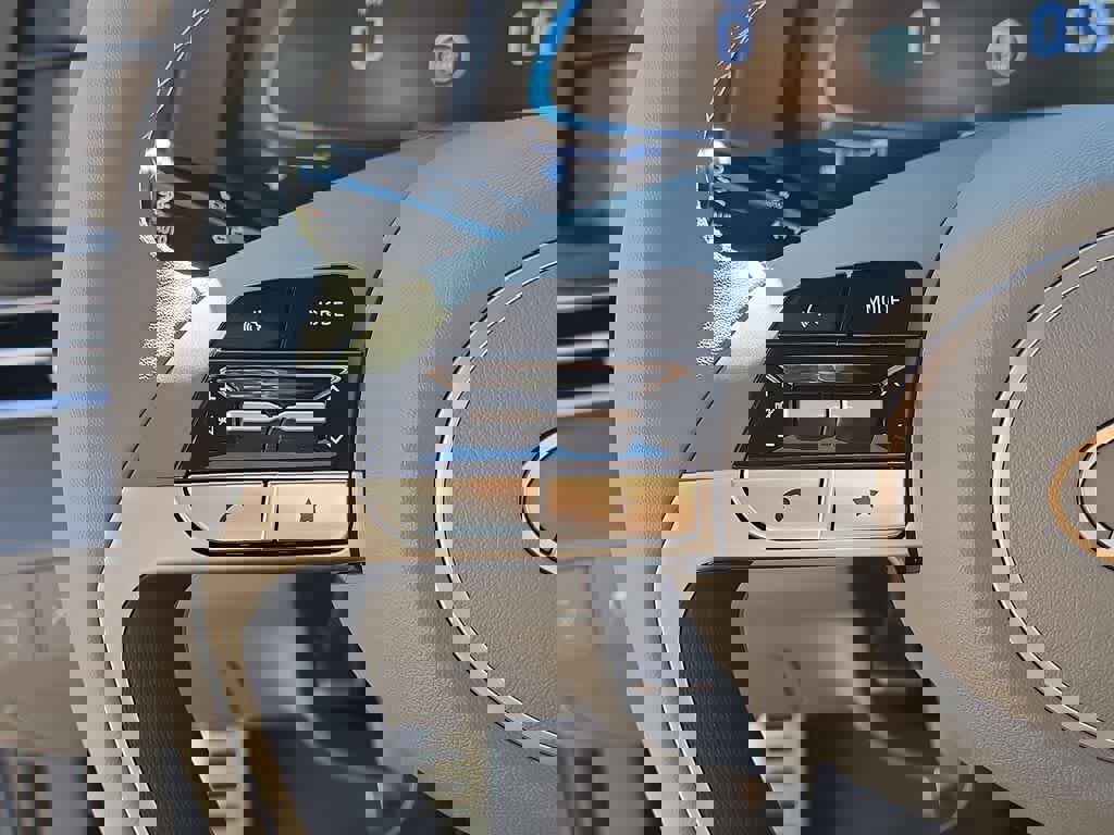 New 2026 Hyundai Elantra Sport FWD image 23