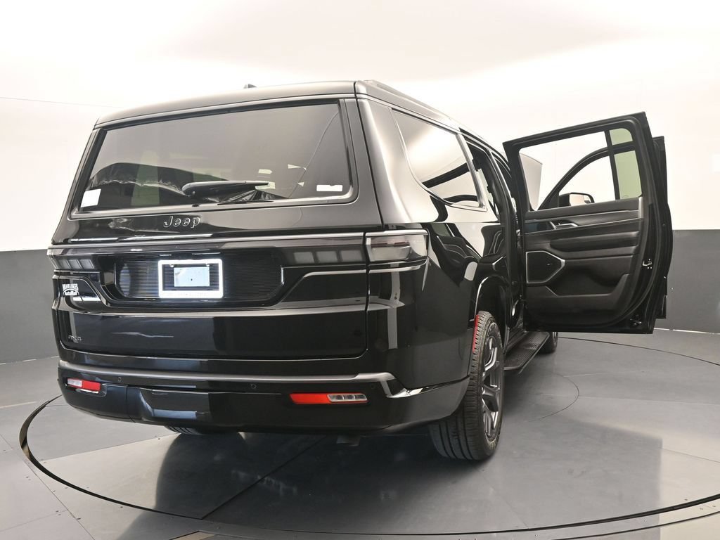 New 2026 Jeep Grand Wagoneer L Limited AWD/4WD image 74