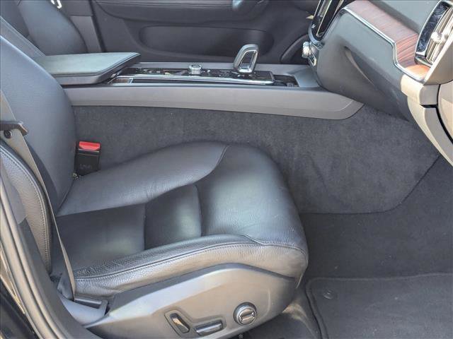 Used 2024 Volvo S60 B5 Plus image 20