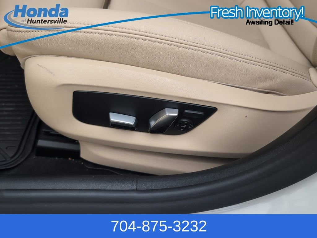 Used 2019 BMW 530i w/ Convenience Package image 20