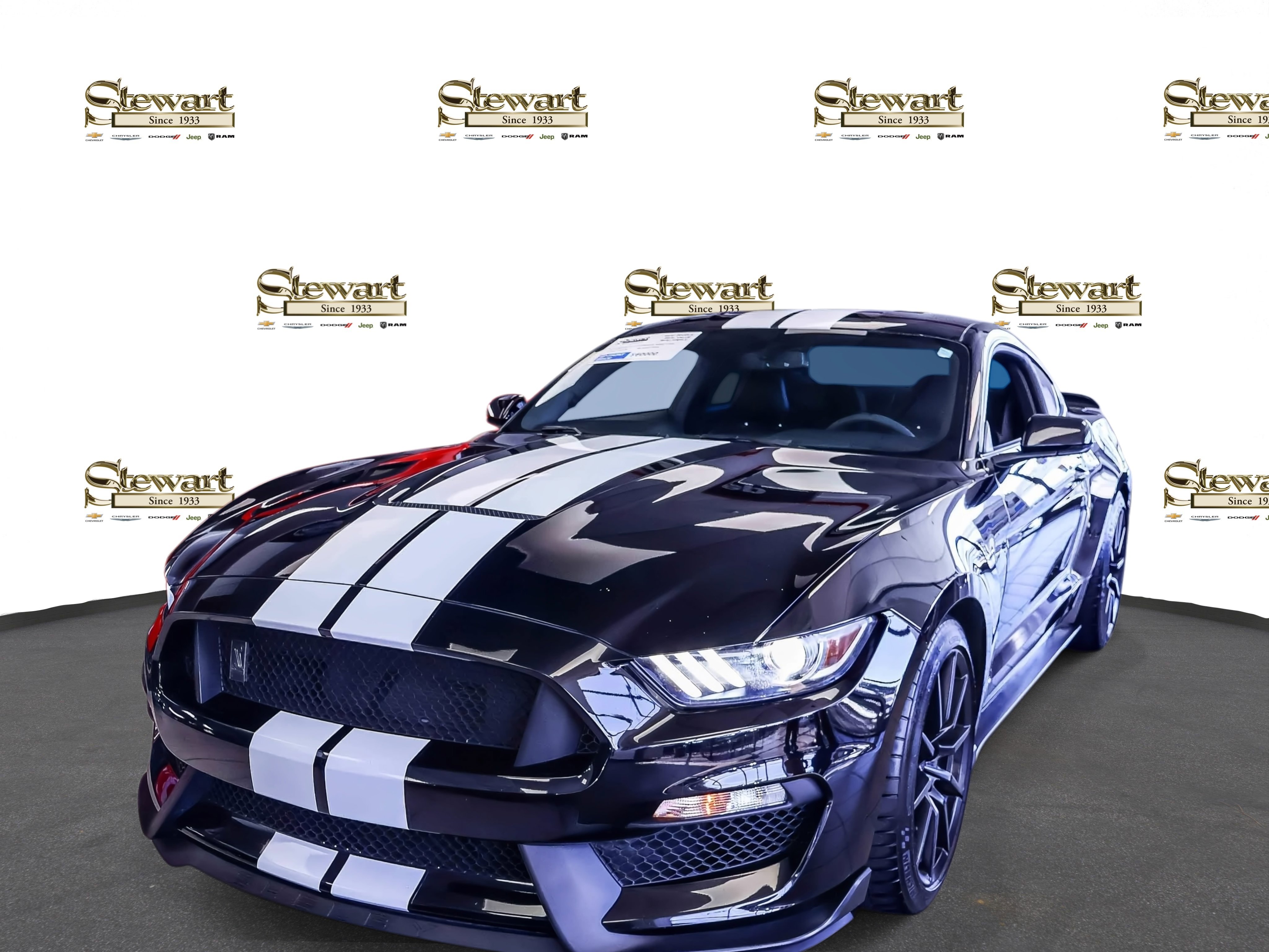 Used 2017 Ford Mustang Shelby GT350 image 1