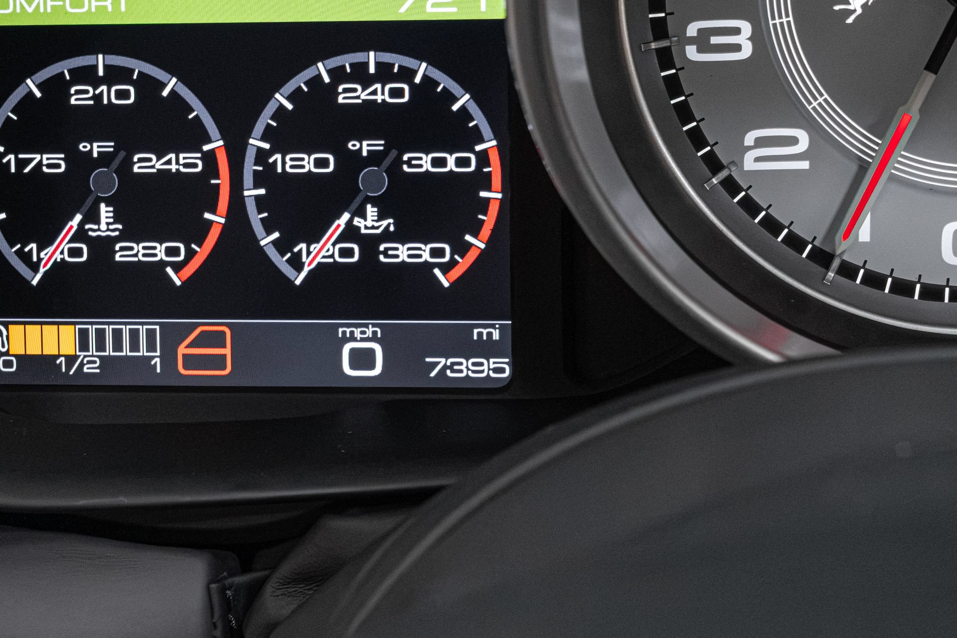 Certified 2016 Ferrari California T RWD image 7