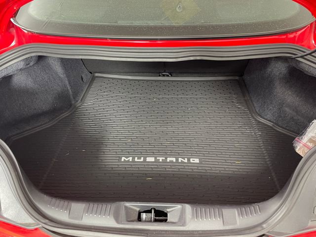 Used 2025 Ford Mustang Premium image 11