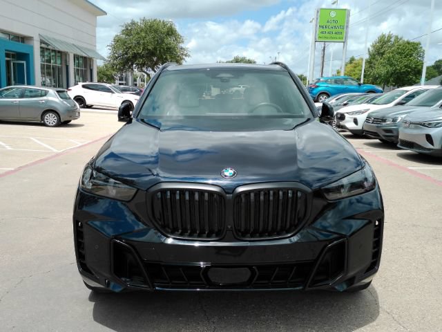 Used 2025 BMW X5 sDrive40i w/ M Sport Package RWD image 4