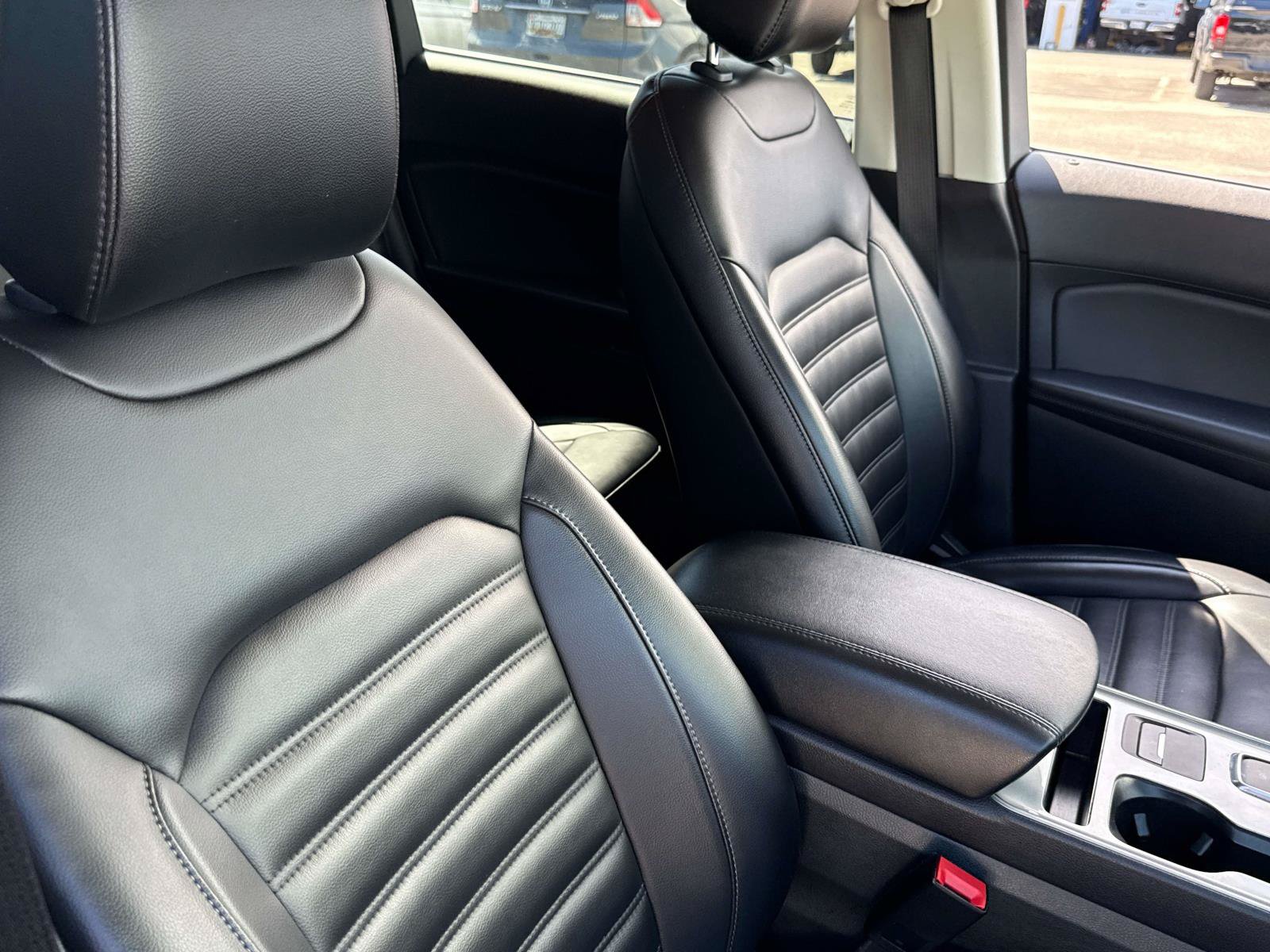 Used 2024 Ford Edge SEL w/ Convenience Package AWD/4WD image 22