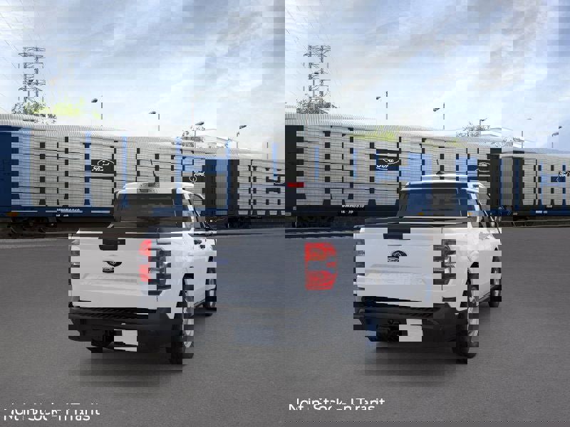 New 2026 Ford Maverick XL image 8