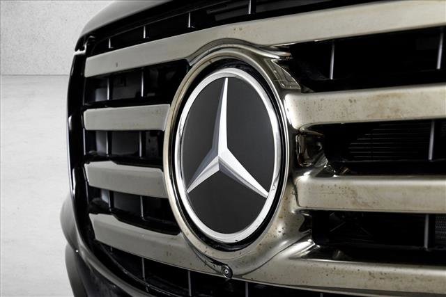 Used 2026 Mercedes-Benz GLS 450 4MATIC image 3