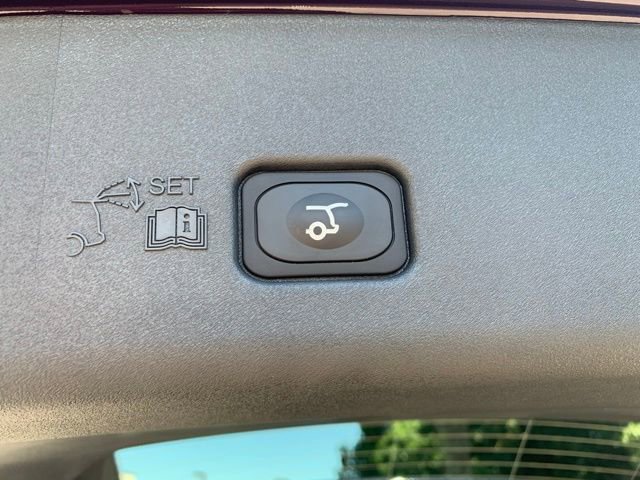 New 2025 Lincoln Nautilus Reserve image 6