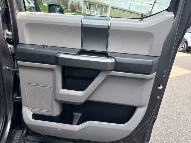 Used 2016 Ford F150 XLT w/ Equipment Group 301A Mid image 35